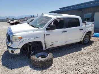  Salvage Toyota Tundra