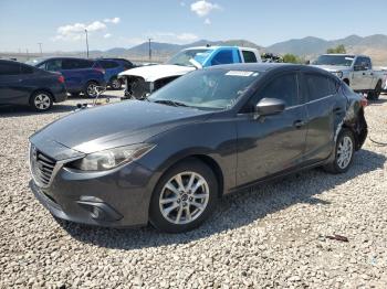  Salvage Mazda 3