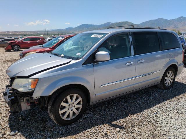  Salvage Chrysler Minivan