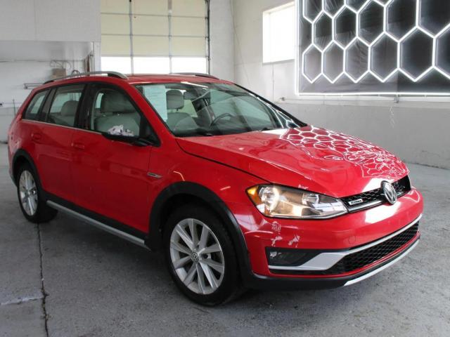  Salvage Volkswagen Golf
