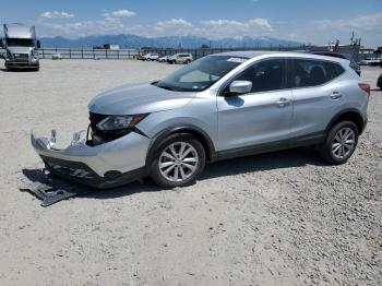  Salvage Nissan Rogue