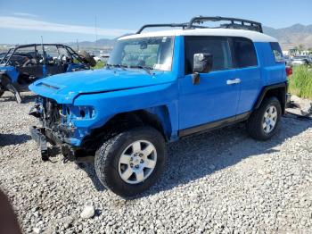  Salvage Toyota FJ Cruiser