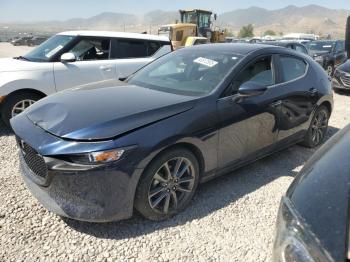 Salvage Mazda 3
