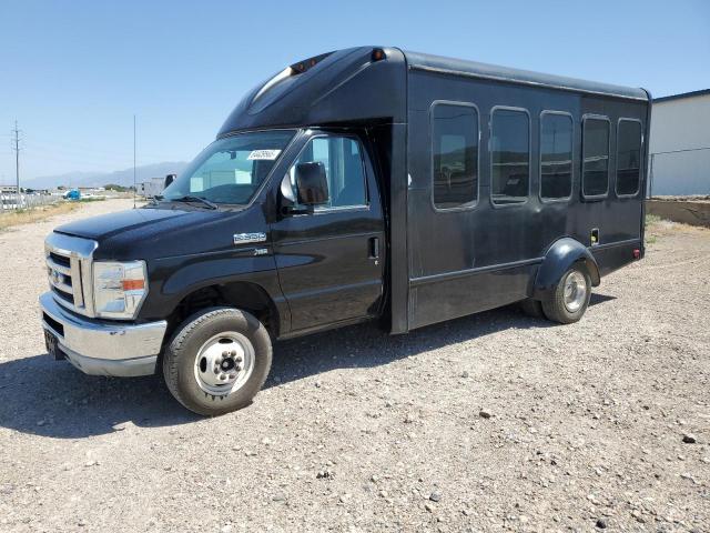  Salvage Ford Econoline