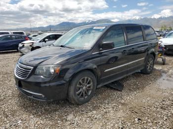  Salvage Chrysler Minivan