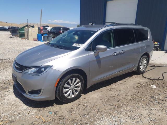  Salvage Chrysler Pacifica