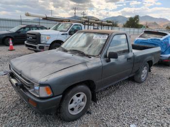  Salvage Toyota Pickup