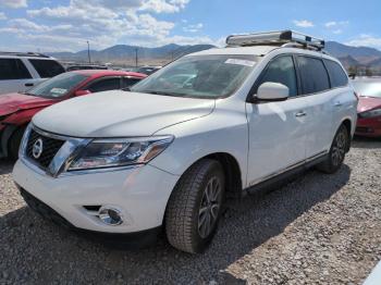  Salvage Nissan Pathfinder