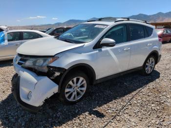  Salvage Toyota RAV4