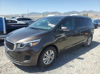  Salvage Kia Sedona