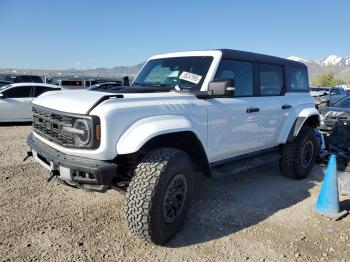  Salvage Ford Bronco