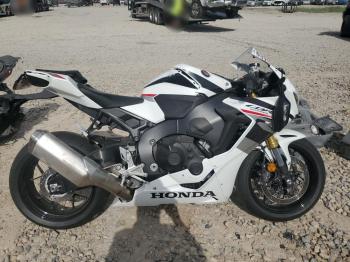  Salvage Honda Cbr Cycle