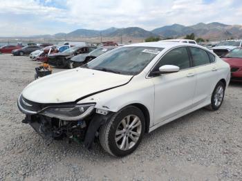  Salvage Chrysler 200