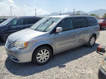  Salvage Chrysler Minivan