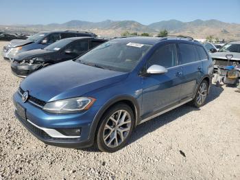  Salvage Volkswagen Golf