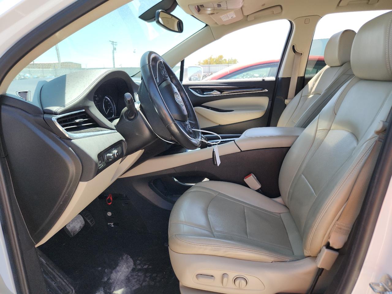 Buick Enclave Essence Image 4