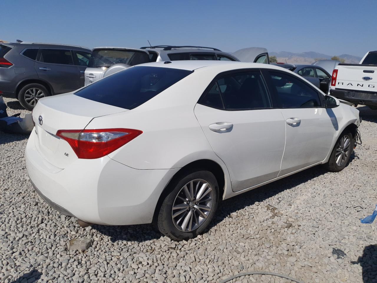 Toyota Corolla L Image 4