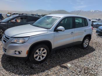  Salvage Volkswagen Tiguan