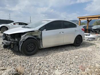  Salvage Kia Forte
