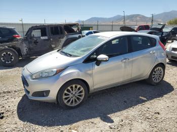  Salvage Ford Fiesta