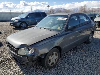  Salvage Hyundai ACCENT