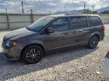  Salvage Dodge Caravan