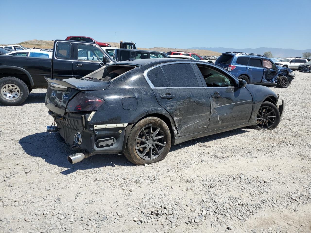 INFINITI G37 Image 8