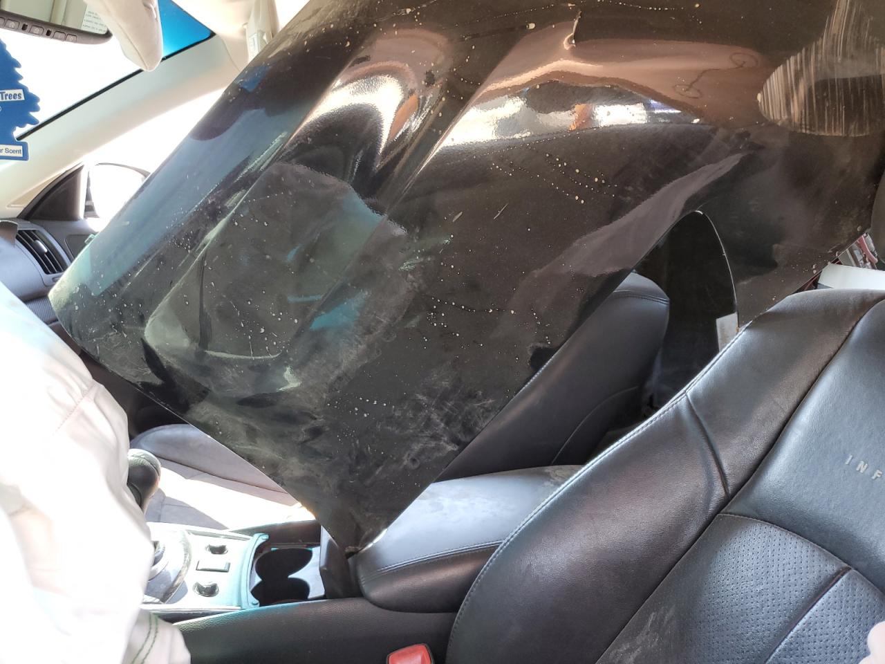 INFINITI G37 Image 10