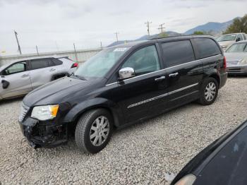  Salvage Chrysler Minivan