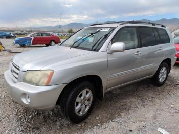  Salvage Toyota Highlander