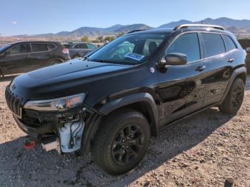  Salvage Jeep Cherokee