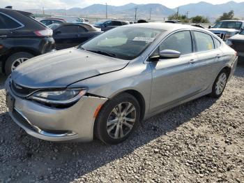  Salvage Chrysler 200