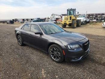  Salvage Chrysler 300