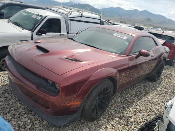  Salvage Dodge Challenger