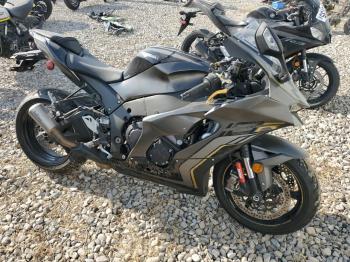  Salvage Kawasaki Zx1002 M