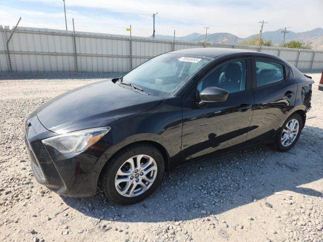  Salvage Toyota Yaris