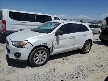  Salvage Mitsubishi Outlander