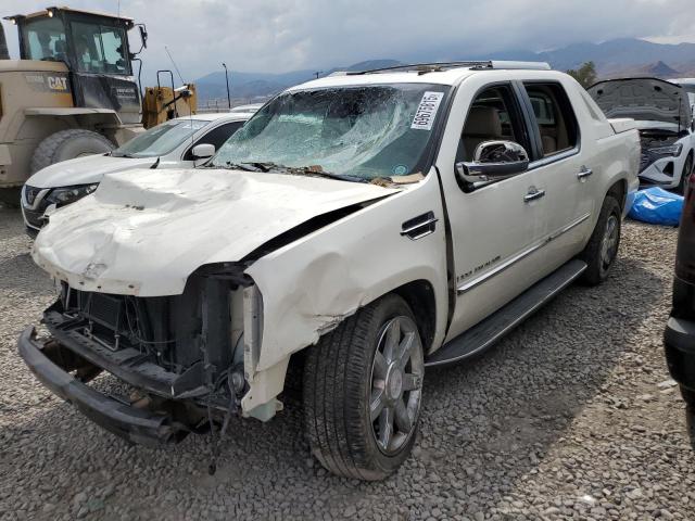  Salvage Cadillac Escalade