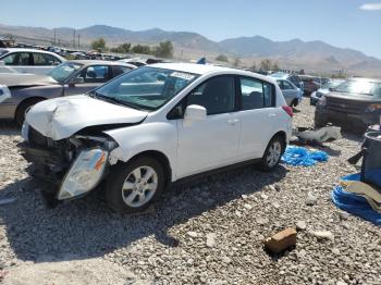  Salvage Nissan Versa