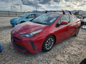  Salvage Toyota Prius