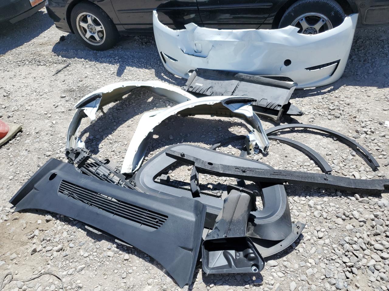 Tesla Model Y Image 14