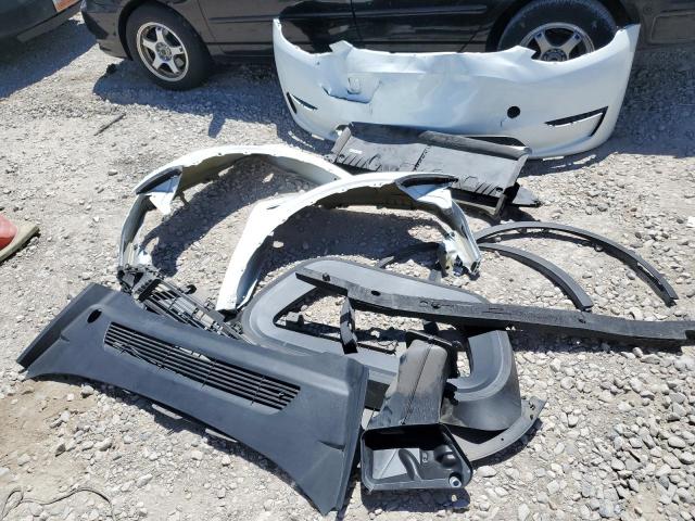 Tesla Model Y Image 14