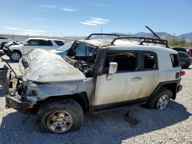  Salvage Toyota FJ Cruiser
