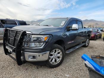  Salvage Nissan Titan
