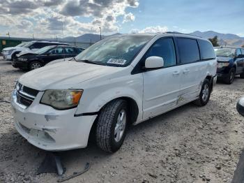  Salvage Dodge Caravan