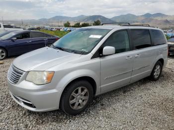  Salvage Chrysler Minivan