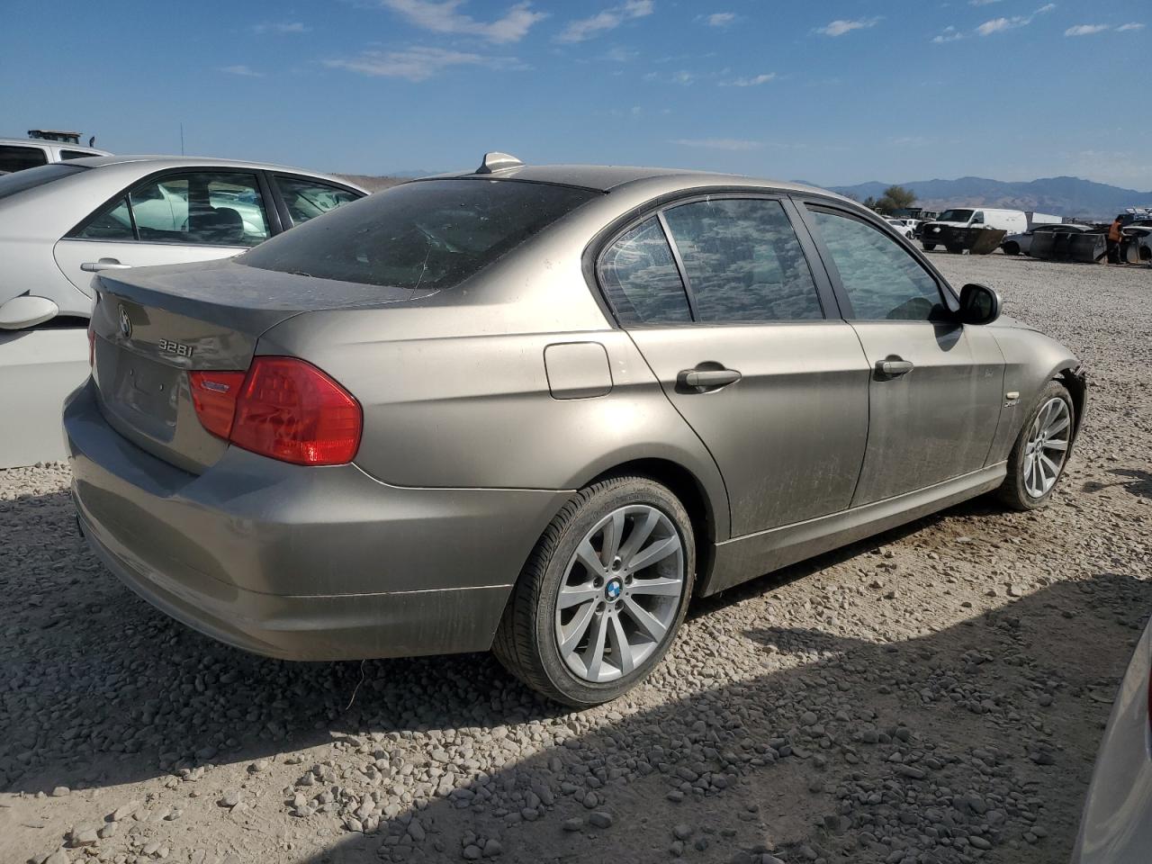 BMW 3 Series Xi Image 5