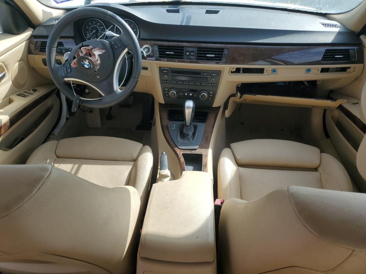 BMW 3 Series I Image 8