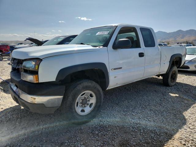  Salvage Chevrolet Silverado 2500