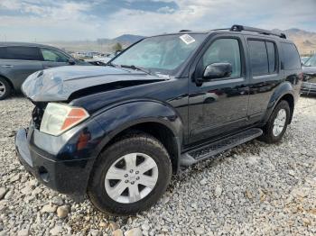  Salvage Nissan Pathfinder
